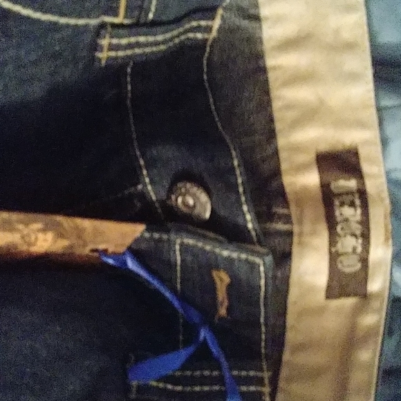 Jeans - Picture 3 of 3